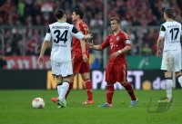 FUSSBALL DFB POKAL  Saison 2012/2013:  FC Bayern Muenchen - VfL Wolfsburg