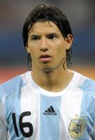 FUSSBALL  Olympia 2008  Peking  Vorrunde Elfenbeinkueste - Argentinien