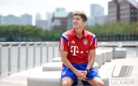 FUSSBALL 1. Bundesliga 14/15: Robert Lewandowski (FC Bayern Muenchen)