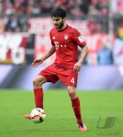 Fussball 1. Bundesliga Saison 15/16: Serdar Tasci (FC Bayern Muenchen)