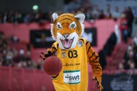 Basketball 1. Bundesliga 16/17 Hauptrunde: Walter Tigers Tuebingen -  s. Oliver Wuerzburg