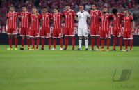 Fussball 1. Bundesliga Saison 17/18: FC Bayern Muenchen - Bayer 04 Leverkusen