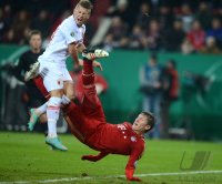 FUSSBALL DFB POKAL  Saison 2012/2013:  FC Augsburg - FC Bayern Muenchen