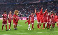 Fussball 1. Bundesliga Saison 17/18: FC Bayern Muenchen - Bayer 04 Leverkusen