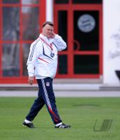 Fussball 1. Bundesliga: Trainer Louis van Gaal (FCB)