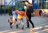 Fussball International FIFA Club Kinder spielen Fussball
