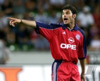 Fussball  1. Bundesliga  Ligacup  2000/2001: FC Bayern  M&Aring;&cedil;nchen - Hertha BSC Berlin