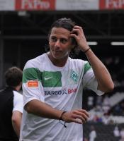 Fussball 1. Bundesliga  Saison 2010/2011:  Claudio Pizarro (SV Werder Bremen)