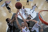 Basketball 1. Bundesliga 2011/2012:  Walter Tigers Tuebingen - ratiopharm Ulm