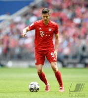 Fussball 1. Bundesliga Saison 18/19: FC Bayern Muenchen  - Eintracht Frankfurt