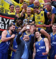 Basketball 1. Bundesliga 16/17 Hauptrunde: Walter Tigers Tuebingen -  s. Oliver Wuerzburg