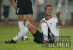 FUSSBALL  Lnderspiel GER- ITA Fredi Bobic (GER) enttaeuscht am Boden