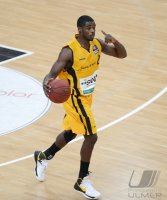 Basketball 1. Bundesliga 2012/2013:  Walter Tigers Tuebingen - Brose Baskets Bamberg