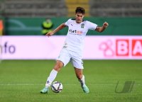 Fussball DFB Pokal 1. Runde 21/22: 1. FC Kaiserslautern - Borussia Moenchengladbach