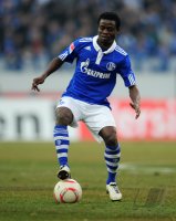 Fussball: 1. Bundesliga Saison 2010/2011: Schalke 04 - 1. FC Nuernberg