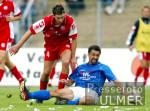 Fussball DFB-Pokal: Velbert - Mainz, Zweikampf