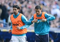 FUSSBALL Primera Division 2012/2013: Cristiano Ronaldo (Real Madrid) und Sami Khedira (Real Madrid)