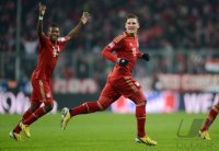 Fussball 1. Bundesliga Saison 12/13:  FC Bayern Muenchen - FC Schalke 04