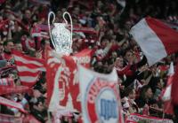 FUSSBALL  International CHL 09/10 :  FC Bayern Muenchen Fans