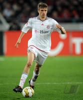 FUSSBALL, 1. BUNDESLIGA, 14. Spieltag: Bayern MUELLER Einzelaktion