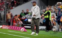 Fussball  1. Bundesliga 26/27 FC Bayern Muenchen - VfB Stuttgart