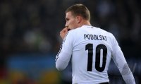 FUSSBALL INTERNATIONAL: Deutschland, PODOLSKI