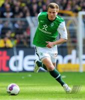 FUSSBALL, 1. BUNDESLIGA, 29. Spieltag: Bremen, BARGFREDE Einzelaktion