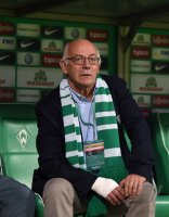 Fussball 1. Bundesliga Saison 14/15: Geschaeftsfuehrer Klaus-Dieter Fischer (SV Werder Bremen)