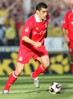 Fussball 1. Bundesliga: FCB, LUCIO Einzelaktion am Ball