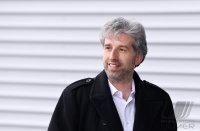 Uebergabe Corona-Schnelltests an Tuebingens Oberbuergermeister Palmer (Die Gruenen)