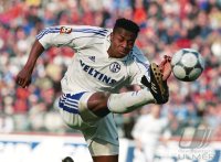 Fussball  1. Bundesliga  2000/2001: FC Bayern Muenchen - FC Schalke 04