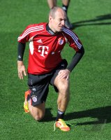 Fussball 1. Bundesliga 11/12: FC Bayern Muenchen Training in Doha
