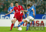 Fussball DFB-Pokal: Bochum - Lautern, Zweikampf