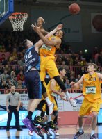 Basketball 1. Bundesliga 14/15 Hauptrunde: Walter Tigers Tuebingen - Crailsheim Merlins