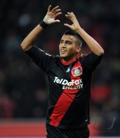Fussball: 1. Bundesliga Saison 2010/2011: Leverkusen, VIDAL