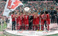 Fussball 1. Bundesliga  Saison  2012/2013:  Deutscher Meister 12/13 FC Bayern Muenchen