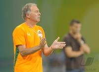 FUSSBALL  Olympia 2008  Peking  Vorrunde Serbien - Elfenbeinkueste