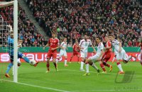 Fussball DFB Pokal Halbfinale 13/14: FC Bayern Muenchen - 1. FC Kaiserslautern