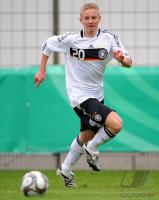FUSSBALL, INTERNATIONAL: Deutschland U18, EVSEEV Einzelaktion