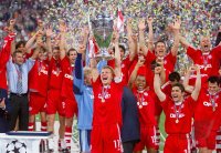 FUSSBALL CHAMPIONSLEAGUE FINALE 2000/2001:  JUBEL FC Bayern Muenchen