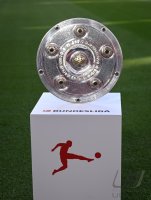 Fussball 1. Bundesliga 24/25: FC Bayern Muenchen 34. Deutschen Meisterschaft