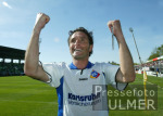 FUSSBALL  Spielszene SSV Reutlingen  -  Karlsruher SC JUBEL KSC Labbadia