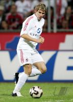 Fussball 1. Bundesliga: Koeln, HELMES Einzelaktion am Ball