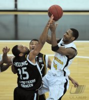 Basketball 1. Bundesliga  11/12:  Walter Tigers Tuebingen - ENBW Ludwigsburg