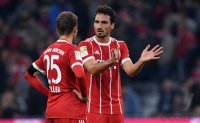 Fussball 1. Bundesliga Saison 17/18: FC Bayern Muenchen - VfL Wolfsburg