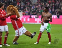 Fussball 1. Bundesliga Saison 16/17: FC Bayern Muenchen - Borussia Moenchengladbach
