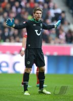 Fussball 1. Bundesliga, Saison 2012/2013:  Torwart Ron Robert Zieler (Hannover 96)