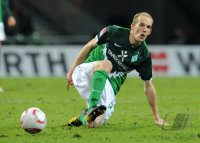 Fussball: 1. Bundesliga Saison 2010/2011: SV Werder Bremen, PASANEN am Ball