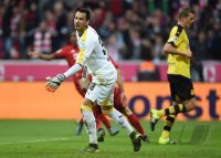 Fussball 1. Bundesliga Saison 15/16: FC Bayern Muenchen - Borussia Dortmund