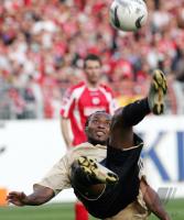 Fussball 1. Bundesliga: FSV Mainz 05 - Bayern Muenchen, Einzelaktion am Ball.